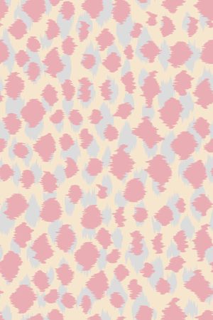 年轻女性印花华亿平台图片