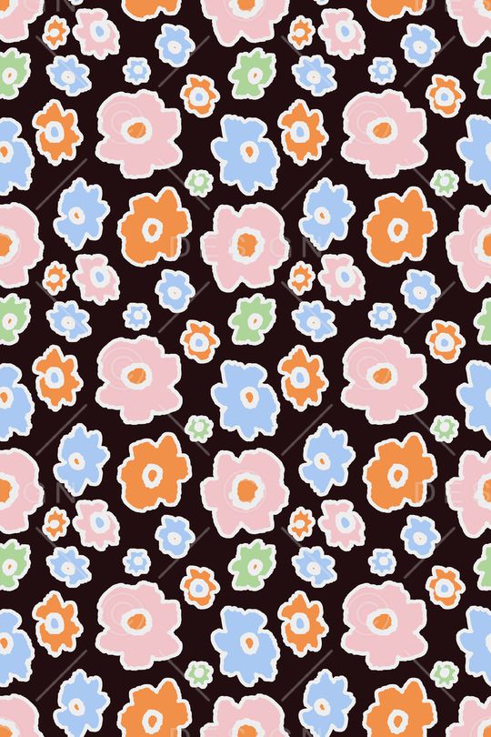 黑底花卉印花华亿平台图片