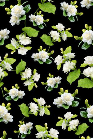 黑底花卉印花华亿平台图片