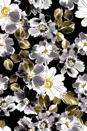 黑底花卉印花华亿平台图片