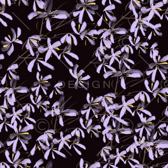 黑底花卉印花华亿平台图片