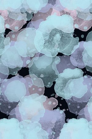 黑底印花华亿平台图片