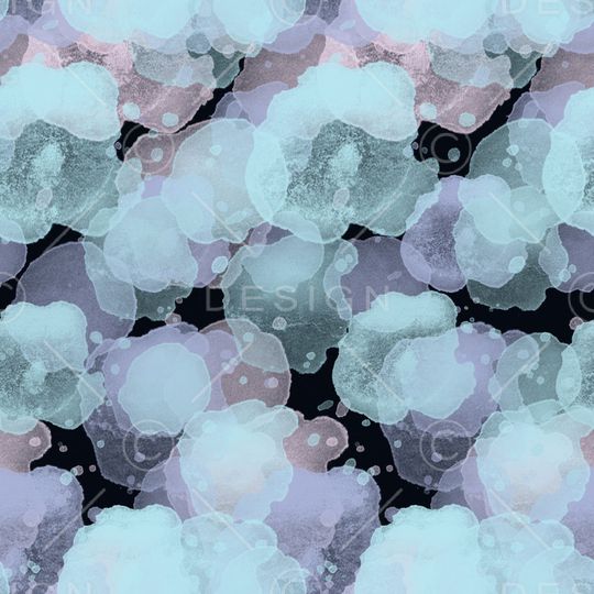 黑底印花华亿平台图片