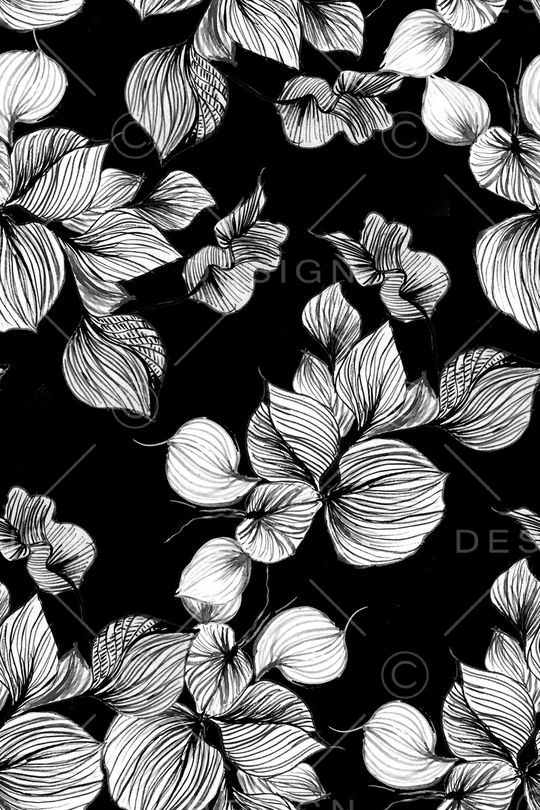 黑底花卉印花华亿平台图片