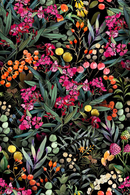 黑底花卉印花华亿平台图片