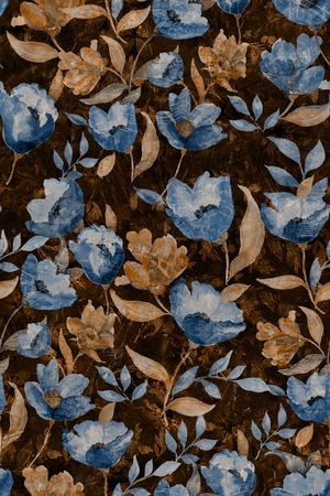 黑底花卉印花华亿平台图片