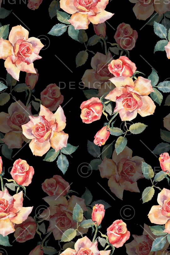 黑底花卉印花华亿平台图片