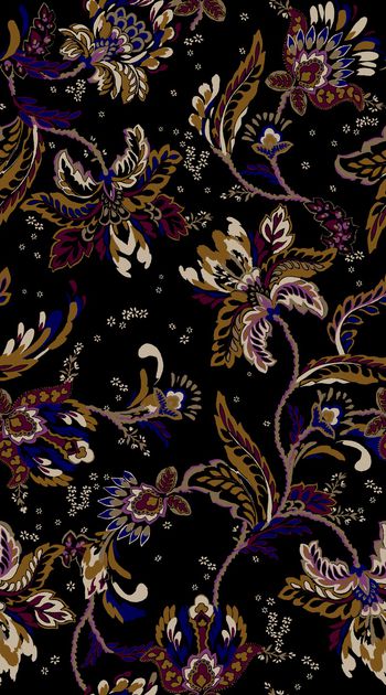 黑底花卉印花华亿平台图片