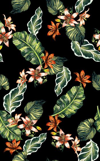 黑底花卉印花华亿平台图片