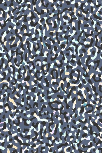 豹纹印花华亿平台图片