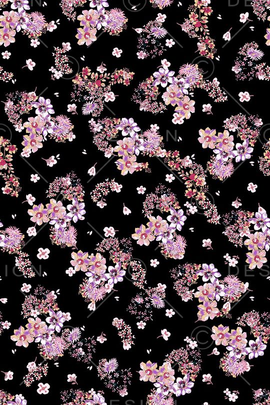 黑底花卉印花华亿平台图片