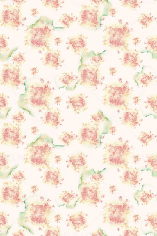 年轻女性印花华亿平台图片