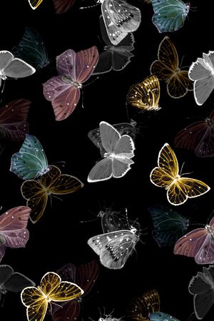 黑底花卉印花华亿平台图片