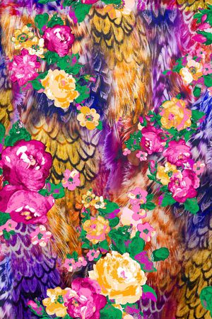动物纹 羽毛 花朵 花卉 紫色 玫红色印花华亿平台图片