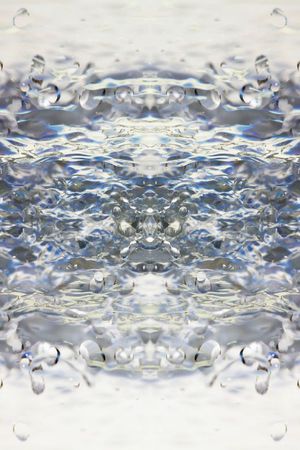 写实 水滴 水波纹 对称 方巾印花华亿平台图片