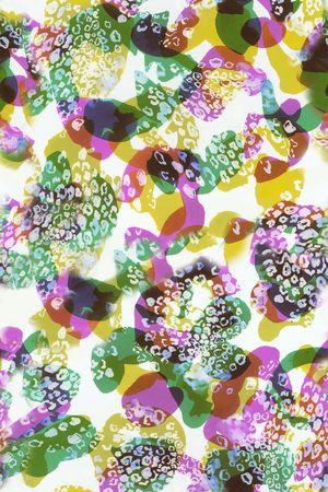 色块印花华亿平台图片