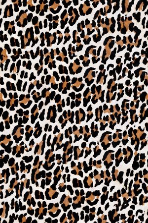 豹纹印花华亿平台图片