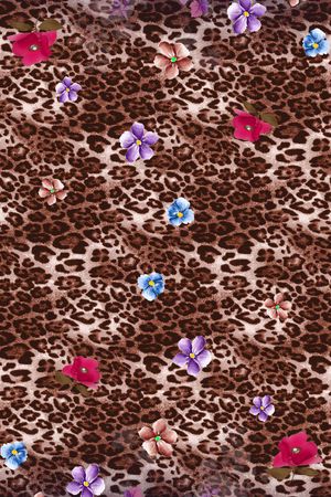 豹纹印花华亿平台图片