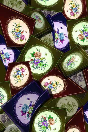 377077-悠然起舞立体方巾花卉