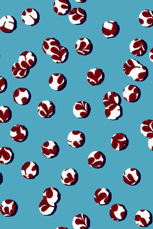 时尚波点印花华亿平台图片