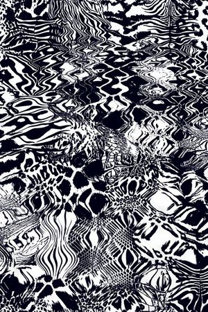 黑白印花华亿平台图片