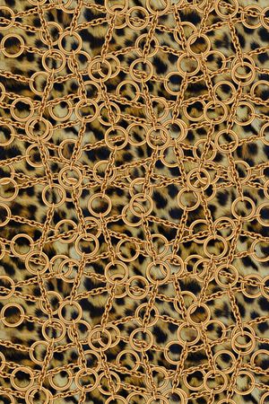 豹纹链条组合印花华亿平台图片