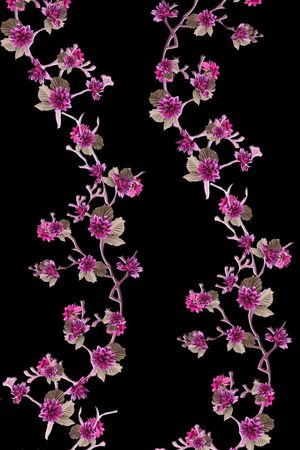 紫色印花华亿平台图片