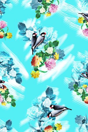 女装印花华亿平台图片