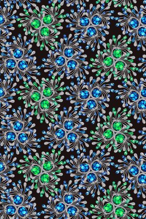 半身裙印花华亿平台图片