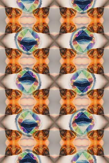 几何晕染印花华亿平台图片