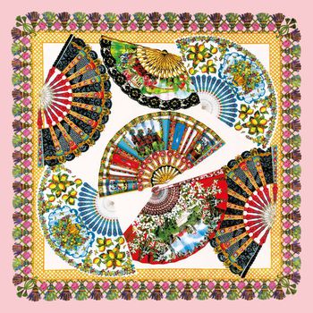 女装印花华亿平台图片