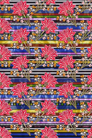 条纹印花华亿平台图片