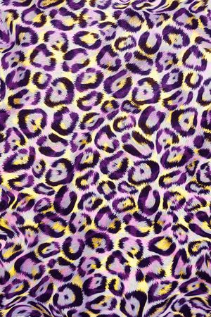 豹纹印花华亿平台图片