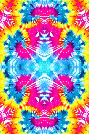 民族风情印花华亿平台图片