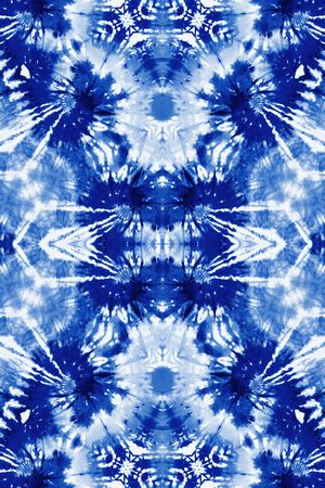 民族风情印花华亿平台图片