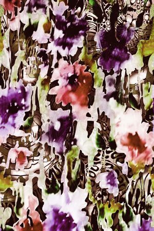 模糊风格印花华亿平台图片