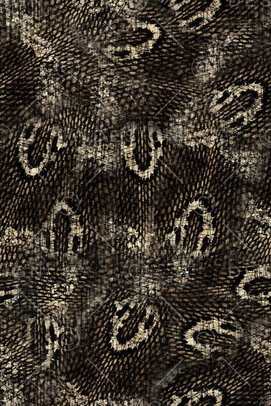 时尚大牌印花华亿平台图片