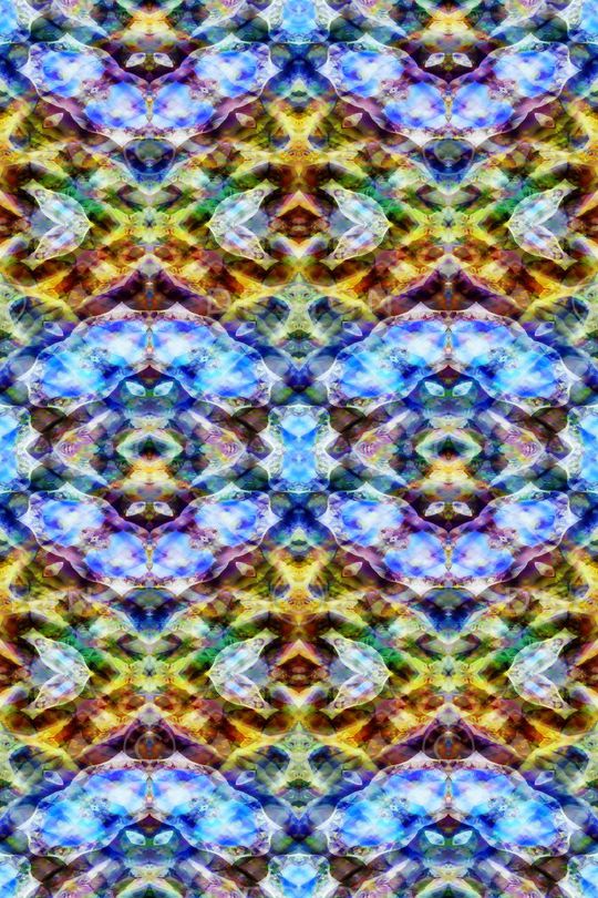 对称印花华亿平台图片