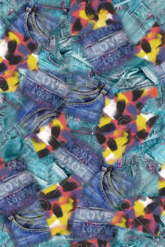 女装印花华亿平台图片