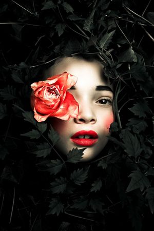 少女印花华亿平台图片