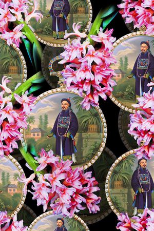 风信子清装人物怀表印花华亿平台图片