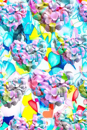 流行时尚印花华亿平台图片