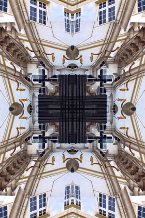 对称印花华亿平台图片