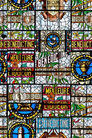 欧式印花华亿平台图片