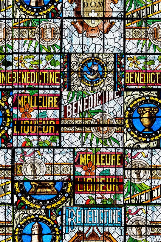 欧式印花华亿平台图片