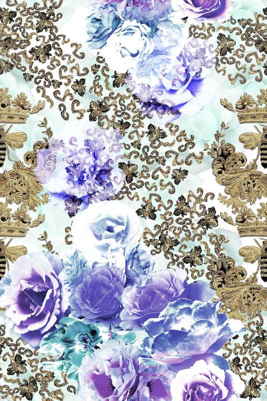 紫色花卉印花华亿平台图片