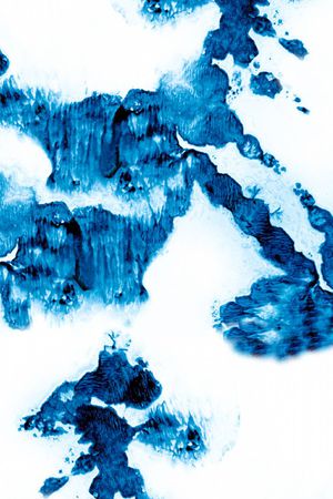 蓝色印花华亿平台图片