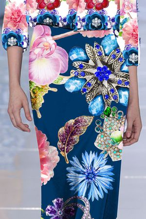 MAX-珠宝花卉印花华亿平台图片