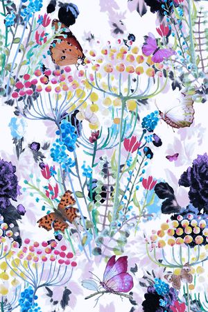 女装印花华亿平台图片