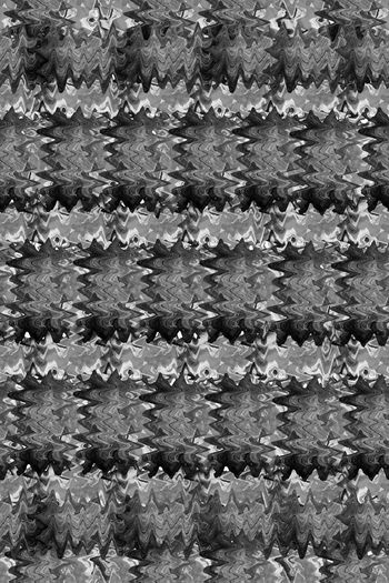 496281-抽象羽绒服冬装